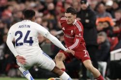 包含德甲四强战对决在即！金州勇士演练定位球，利物浦密集防守应对的词条